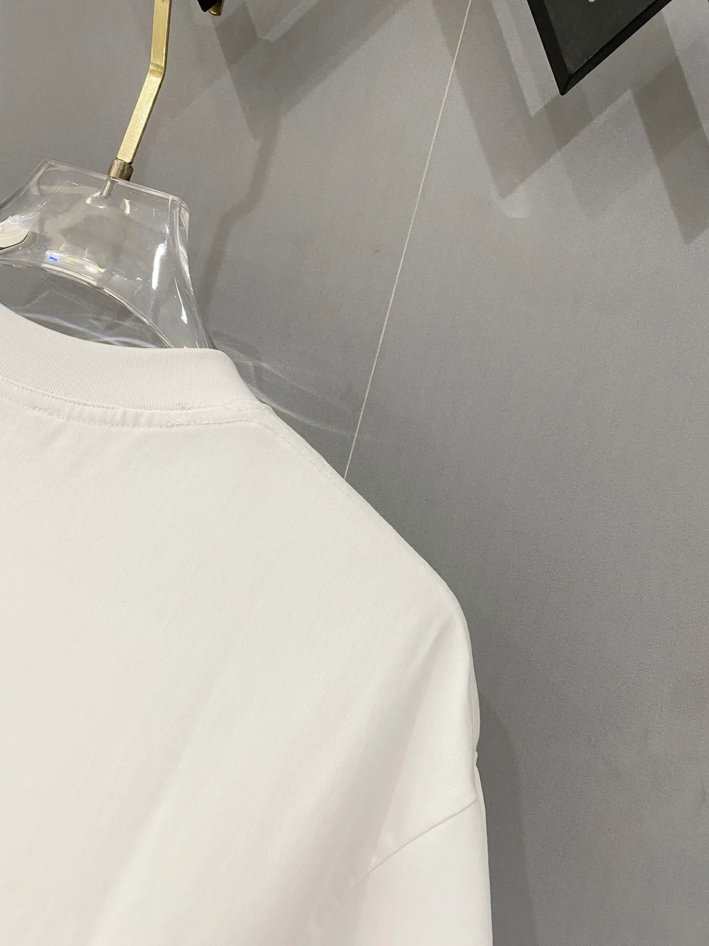 2026 New Arrival New Arrival Original T ！ ！ ✟ ：White Black Size：XS S M L